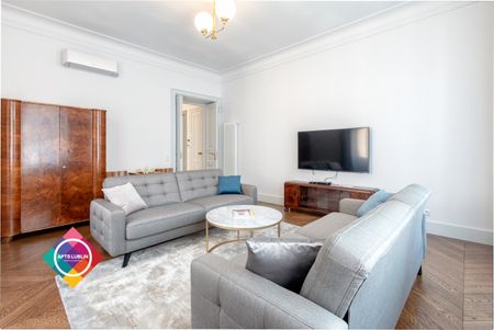 Luxurious apartment in the city center. - Photo 2