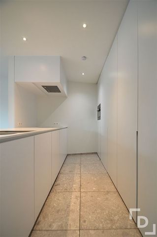 Prachtig afgewerkt appartement op de Grote Markt in Poperinge. - Photo 3