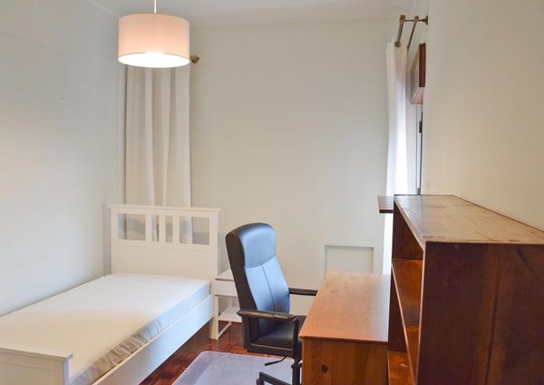 Quartos para arrendar a estudantes em Alges