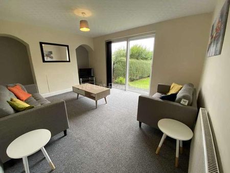 Scarisbrick Street, Ormskirk, L39 - Photo 3