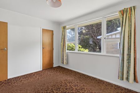 Two Bedroom House For Rent! - Photo 5