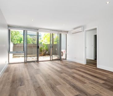 Spacious and Full of Surprises - 2 Bedroom Ground Floor Apartment... - Photo 1