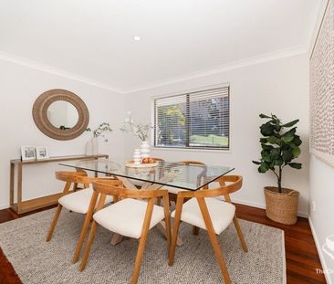 Family Sanctuary on 598sqm with multiple living zones and beautiful... - Photo 6