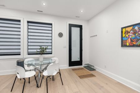 For Lease - 12 Glenside Avenue, Toronto, Ontario - Photo 5