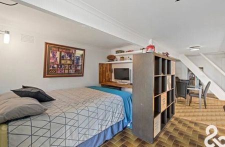 Thomastown - Photo 4