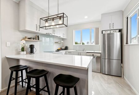 21 Stitchbird Crescent, Papakura, Auckland - Photo 4