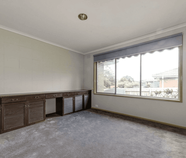 Great Location! - Photo 3