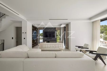 Proche Mougins et Valbonne - Villa contemporaine - 3 chambres - Photo 4