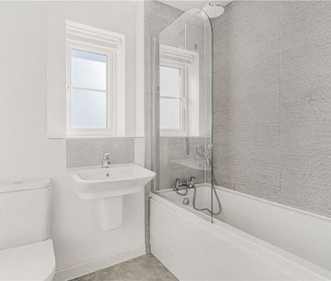 3 bedroom semi-detached house to rent - Photo 6