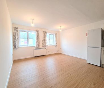 9 Hamilton Court, Stone Lane, Peterborough - Photo 2