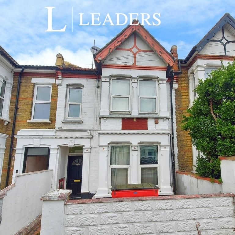 1 bedroom in a house share to rent - Photo 1