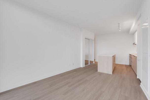 For Lease - 8188 Yonge Street Unit# 911, Vaughan, Ontario - Photo 1