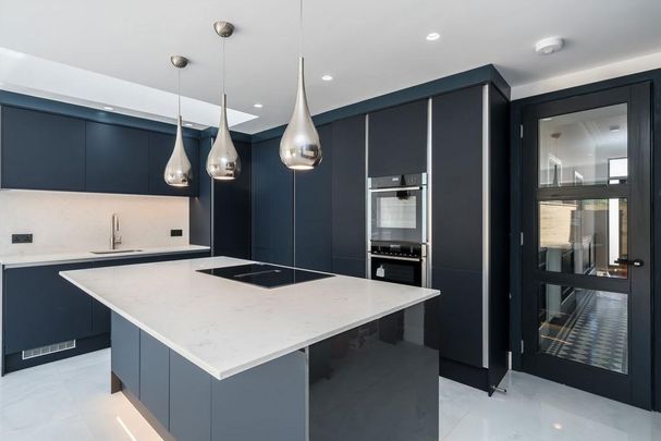5 bedroom house to rent - Photo 1
