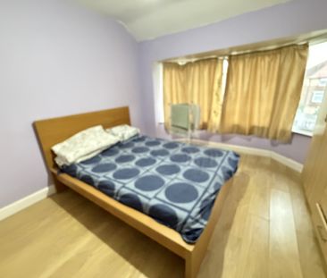 Studland Avenue, Rugby - Photo 5