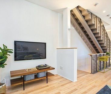 For Lease - 15 Cummings Street Unit# Th1, Toronto, Ontario - Photo 4