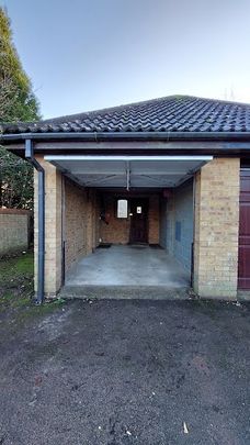 2 Bed Terraced House, Bowbrookvale, LU2 - Photo 1
