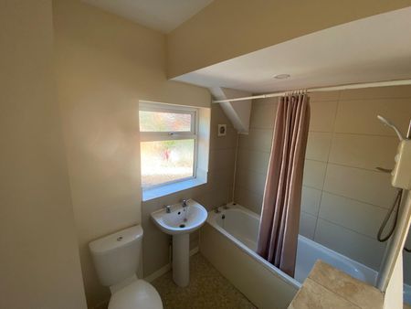 Dobson Road, Bolton - Photo 4