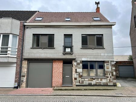 Gerenoveerd appartement met 3 slaapkamers en garage! - Photo 4