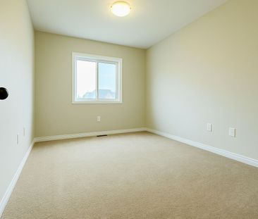 For Lease - 6 Upper Mercer Street Unit# B6, Kitchener, Ontario - Photo 6