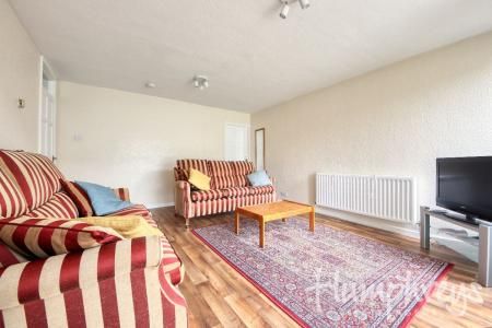 15 Pine Tree Avenue, UKC location - Photo 5