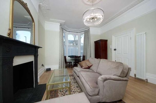 Rosemont Road, W3 - Photo 1