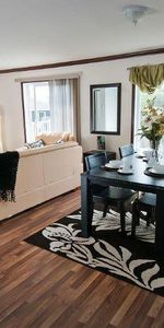 Beau grand 5 1/2 Sur Boul. Thibeau - Photo 4