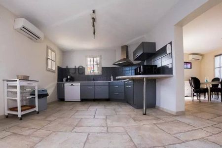 MAISON MEUBLÉE T3 - JARDIN ET GARAGE - Photo 4