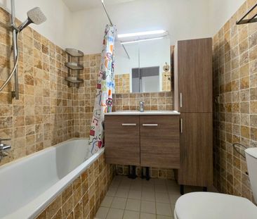 Rez-de-chaussée - à louer - Photo 3