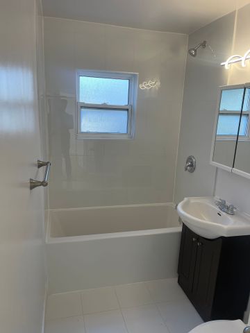 For Lease - 62 Grierson Road Unit# main, Toronto, Ontario - Photo 4