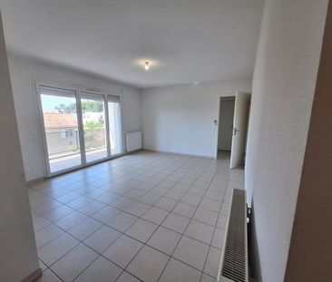Location Appartement 3 pièces 56m² PESSAC 33600 - Photo 2