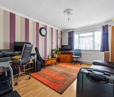 3 bedroom end terraced house to rent, - Photo 2