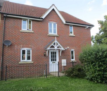 Falstaff Court, King Edwards Drive, Calne, SN11 - Photo 2