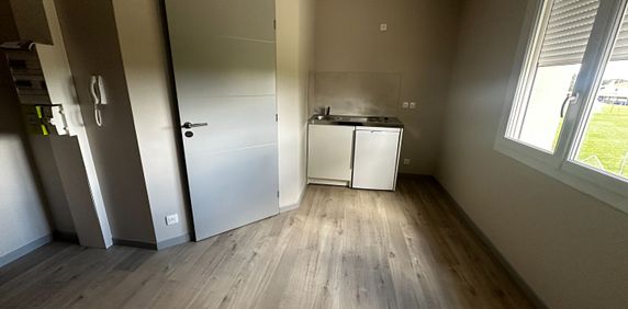 Location appartement 1 pièce, 15.50m², Le Sequestre - Photo 2