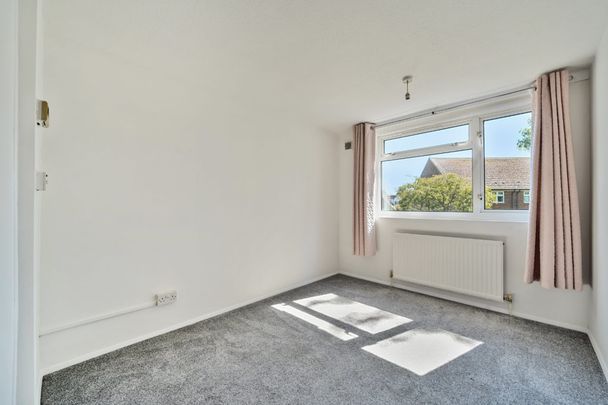 108, Pottingfield Road - Photo 1