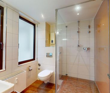 Außergewöhnliche Maisonette-Wohnung mit Sonnenterrasse über den Däc... - Photo 6