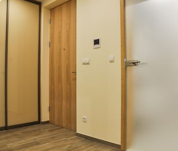 Mieszkanie wynajem Poznań Maratońska z ogrodem - Zdjęcie 2