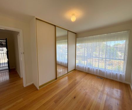 Updated 3-Bedroom Family Home Close to Schools, Shops & Transport - Photo 4