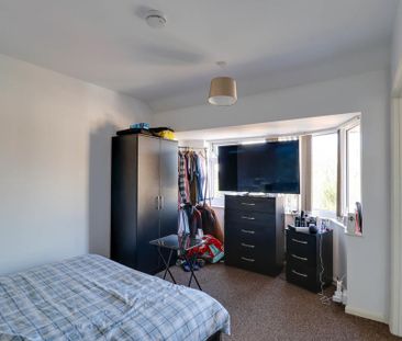 5 Bed Semi-Detached House, Crowhurst Drive, LE3 - Photo 4