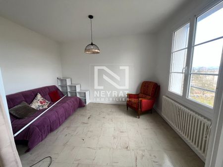 Location Appartement 3 pièces 75m² AUTUN 71400 - Photo 2