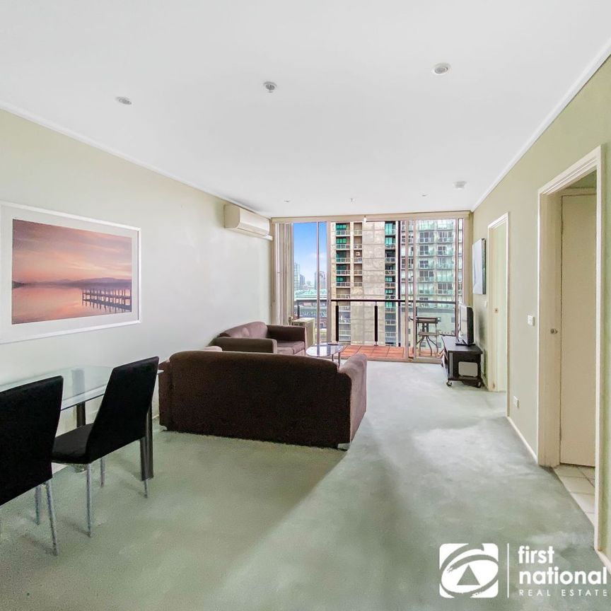 FULLY FURNISHED DELIGH APARTMENT IN CBD! - Photo 1