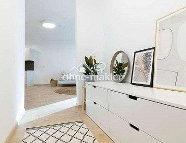 Schöne 1,5 Zimmer mit Küche, Einbauschrank, Waschmaschine etc. - Photo 1