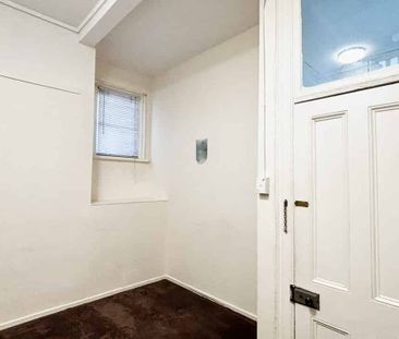 Mount Cook, 4 bedrooms - Photo 4