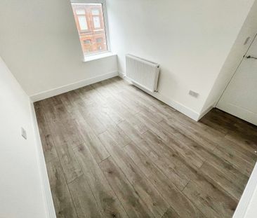 Mount Pleasant Road, EBBW VALE - Photo 2