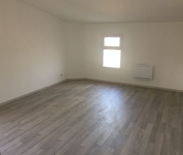 Location Maison 3 pièces 84m² ST DENIS DE PILE 33910 - Photo 5