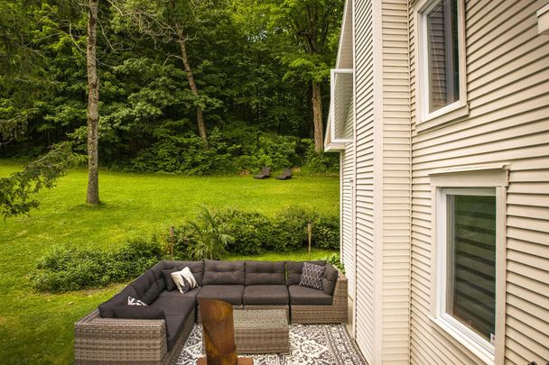 Maison unifamiliale détachée à vendre à Bromont - Photo 1