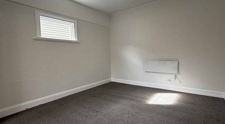 Renovated family home in Cashmere High School zone! - Photo 4