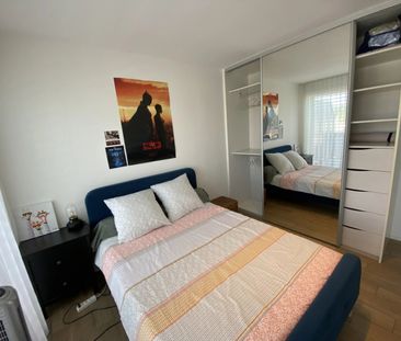 Appartement meublé en attique de 2 pièces avec terrasse. - Photo 3