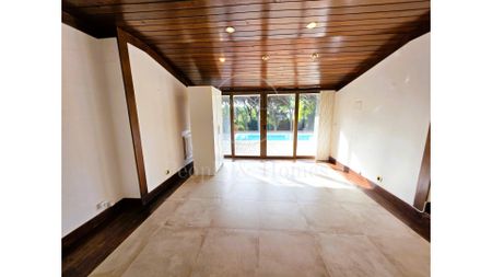 Cascais - Quinta da Marinha - Vila T4+1. Piscina e jardim privativo. - Photo 2