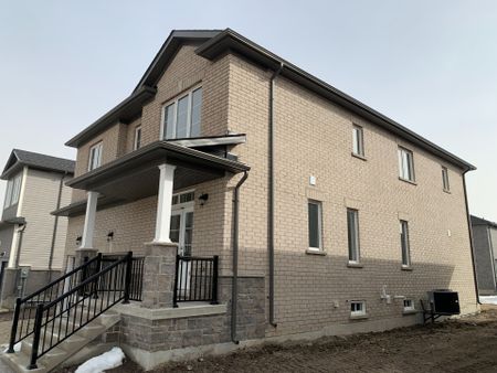 For Lease - 23 AMBER Drive, Wasaga Beach, Ontario - Photo 2