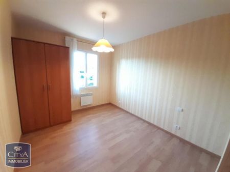 Location Maison 5 pièces 128m² ST ASTIER 24110 - Photo 2